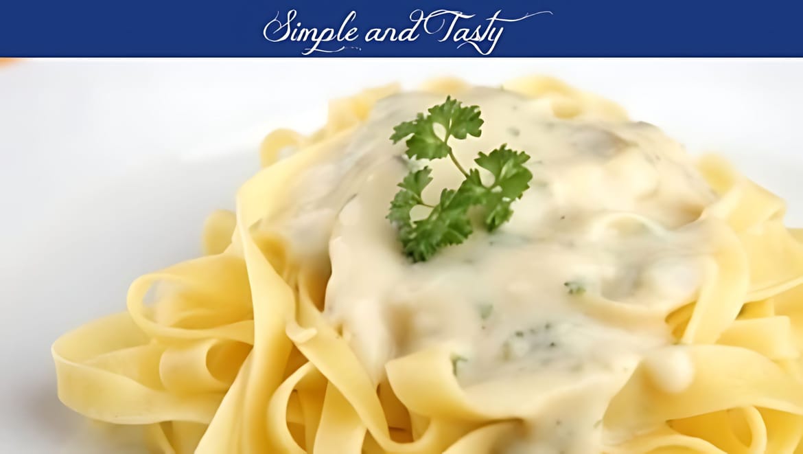 Fettuccine Alfredo